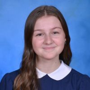 Julia Finamore - Stage Crew