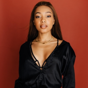 Holli' Conway-Fields - Performer