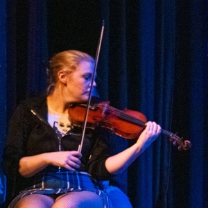 Renae Perry - Reza (Violin)