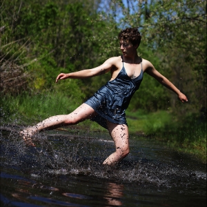 Theo Armstrong - Performer
