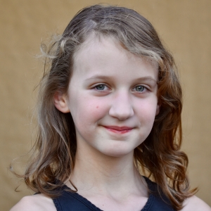 Nora Holt