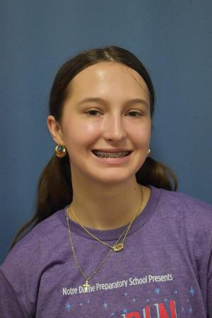 Eloise Graf - Stage Crew Manager