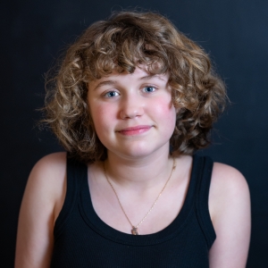 Josie Holt - Ensemble