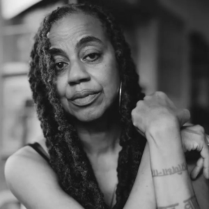 <font face=Avenir>Suzan-Lori Parks</font> - <font face=Avenir>Playwright</font>