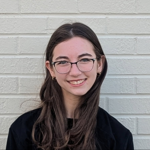 Olivia Lee - House Manager