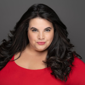Erica Giglio Pac - Iowa Housewife