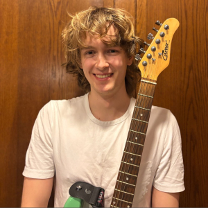 Chris Waring - Guitar