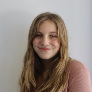 Violet Marshall - Stage Crew/Seagull/Jellyfish
