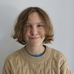 Lilla Townsend - Stage Crew/Seagull/Jellyfish