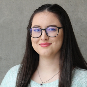 CHLOE ESPINOZA - Haikumom (Odessa Ortiz)