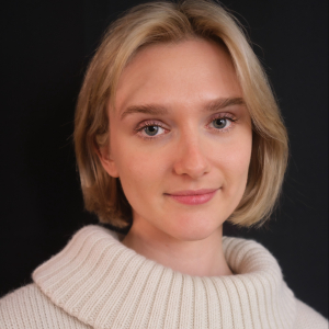 CHLOE CHAMPKEN