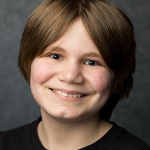 Cyrus Degneau - Bruce