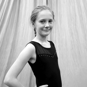 Isla Allerton - Poppies