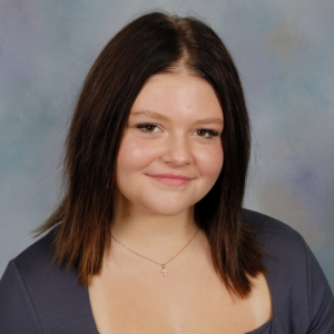 Kendra Lauber - Munchkin Coroner/Crow/Emerald City Guard