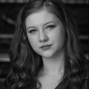 ELIZABETH DOMER - Stage Manager