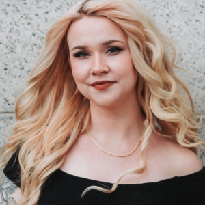 Hannah Sinclair - Katherine