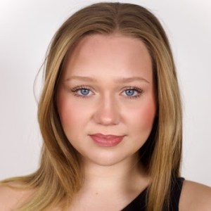 Jessalyn Charles - Stef