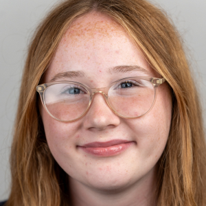 Zoey Makowiecki - Ensemble