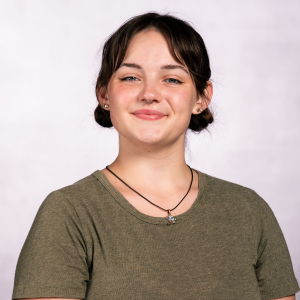 Emma Niswander - Backstage Crew