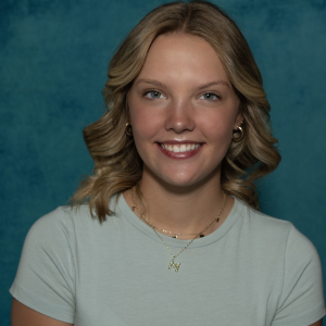 Mallory Van Beek - Adella