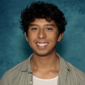 Gael Holguin - Ensemble, Chef, Gull
