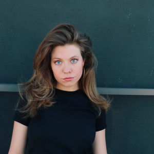 Amy Jans - Performer