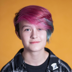 Ace Holloway (he/they) - Dresser