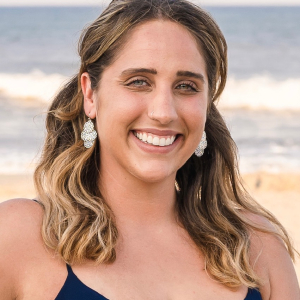 Laura Valenti - Set Designer