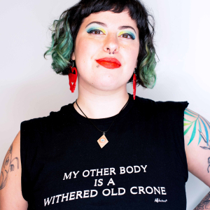 Izzy Magliari - Graphic Designer