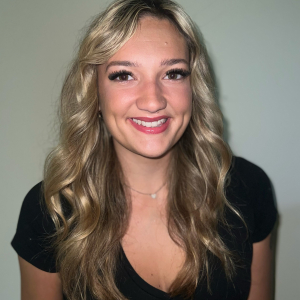 Aliyah Wright - Pilar