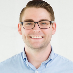 Greg Luli - Kyle/Ensemble