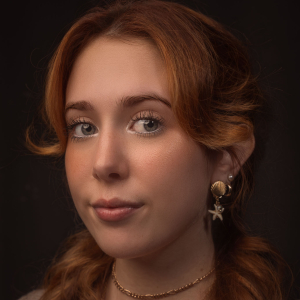 Izabelle Jones - Hattie, Padua Ensemble