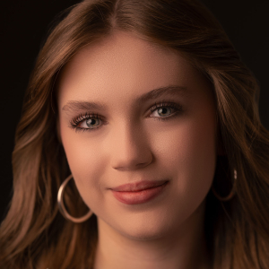 Isabella Smith - Dance Captain, Stagehand, Dance Ensemble