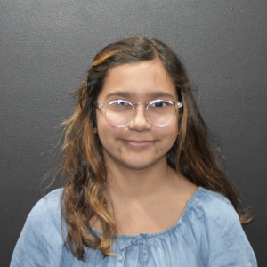 Miranda Uvias - Figure