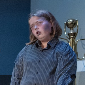 Gwyneth Seigars - Zombie Hoarde