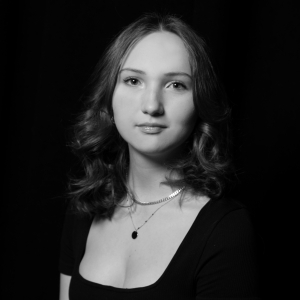 Bella Gammage - WORKER