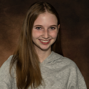 Reese Norvell - Young Anastasia, Ensemble 