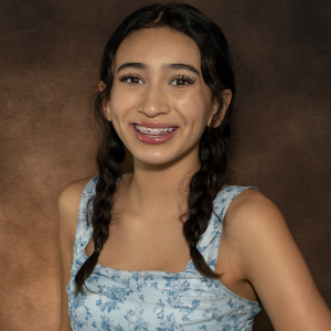 Lydia Padron - Drunk, Photographer, Ensemble