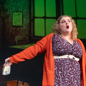 Katherine Jones - Miss Hannigan