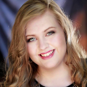 Amanda LaMunyon - Stage Crew