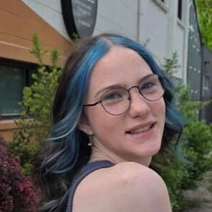 McKensie Bonnett - WORKER