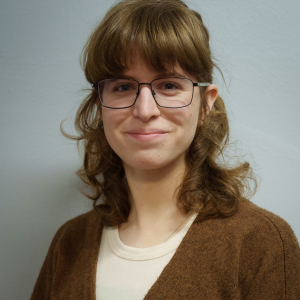Leocadia "Leah" Saratsis - Janie