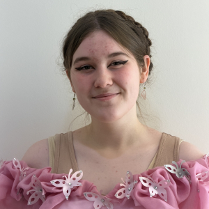 Evangeline Ebba - Glinda