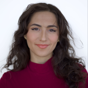 Alayna Ruggiero - Angie/Stella US