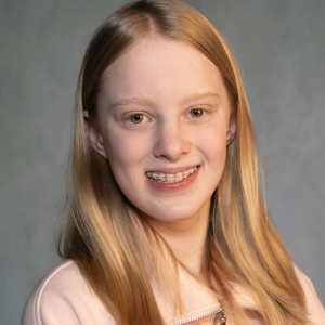 Zoey Krupp - Lady in Waiting, Ensemble 