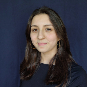 Miranda Otterson - Ensemble - Rosie Understudy
