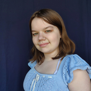Maddie McNamara - Ensemble - Featured Dancer
