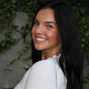 Aubrey Gilson - Acrobat/Ensemble