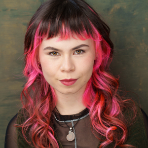 Dyllen Nellis - Riya