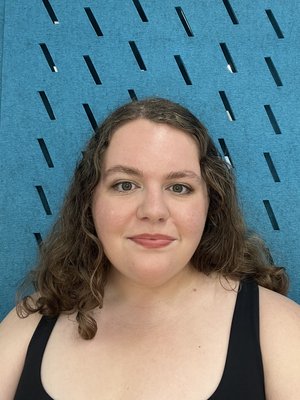 Sierra Kyhkynen - Featured Performer